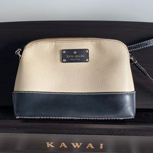 Classic Kate Spade Crossbody